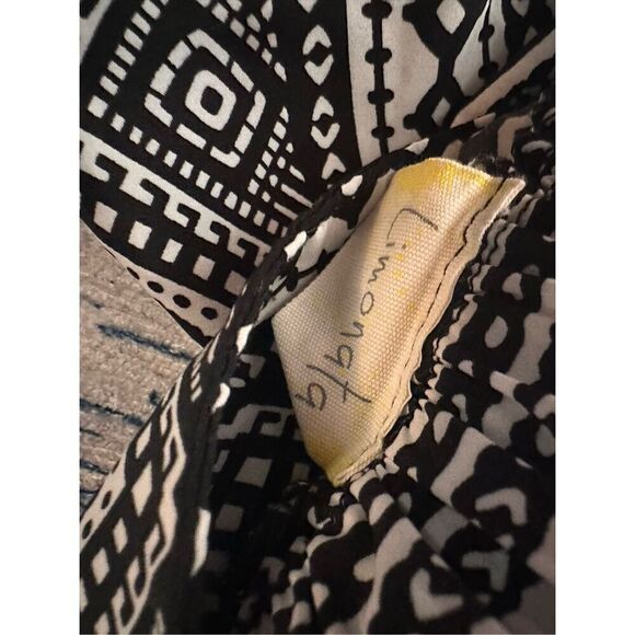 Beautiful Limonata Shorts Size Medium Womens Black White Striped Shorts Good Con - Picture 6 of 6